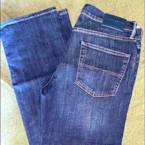 32x32 Lucky Brand Jeans